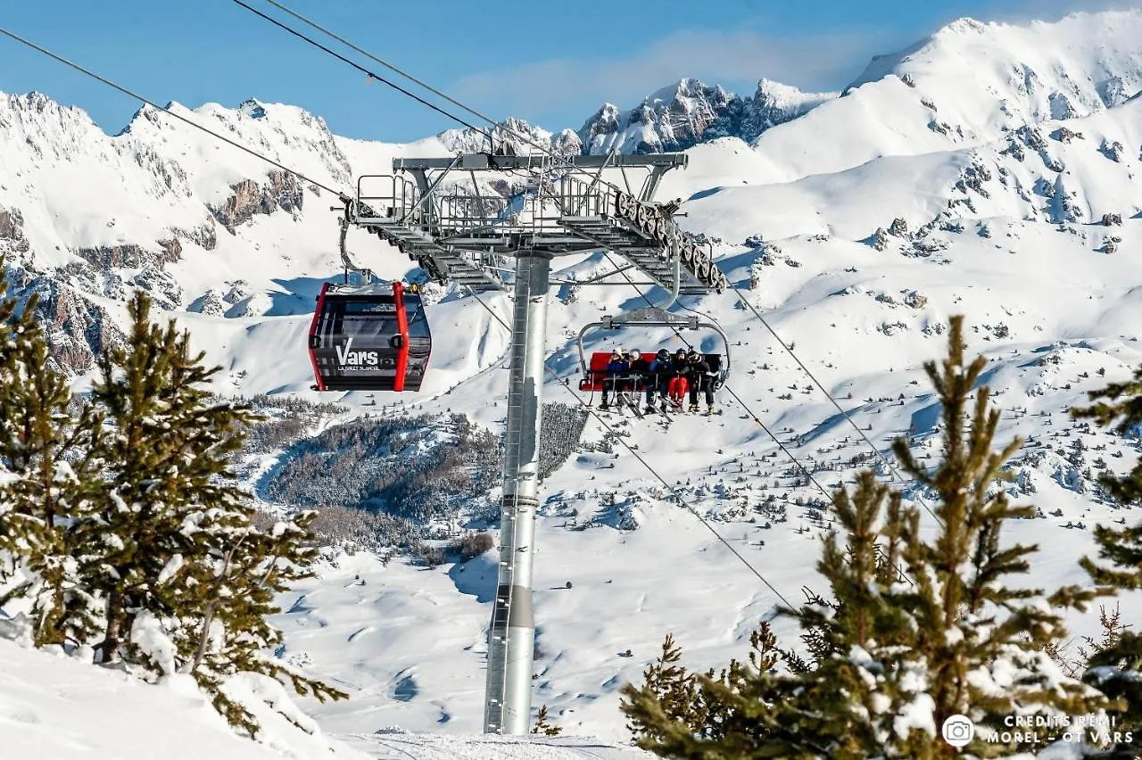 Prestigious 18 Person Chalet With Pool And Jacuzzi Vars  Vars (Hautes-Alpes)