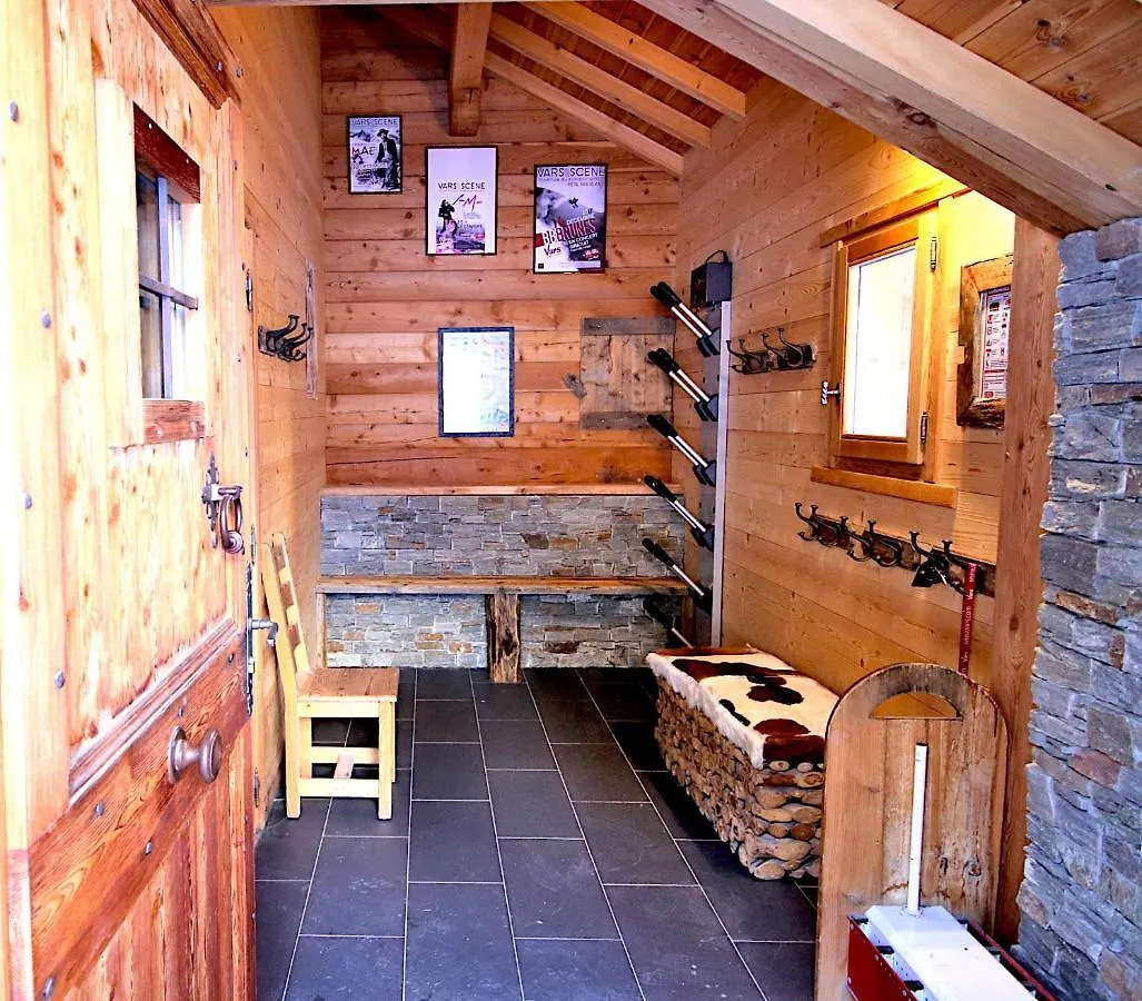 Prestigious 18 Person Chalet With Pool And Jacuzzi 바르스